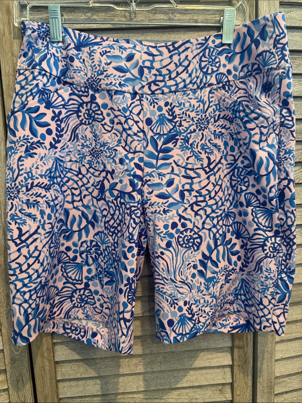 Lilly Pulitzer Luxletic Reid shorts calla Lilly pink high Tides Good Vibes SZ10
